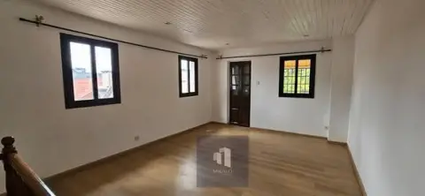 Appartement 2 ch. à louer… — 2 500 000 Ar | Fonenako