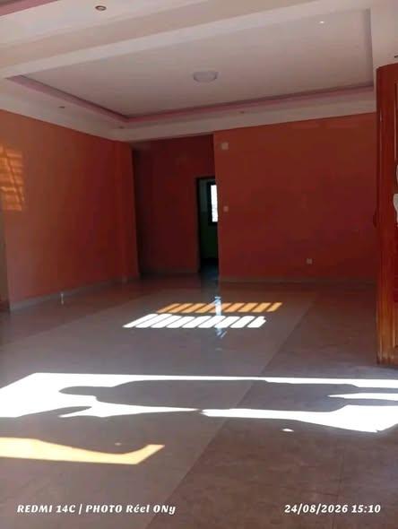 Trano Ahofa 4 ch. à louer — Ambohimangakely - photo 4
