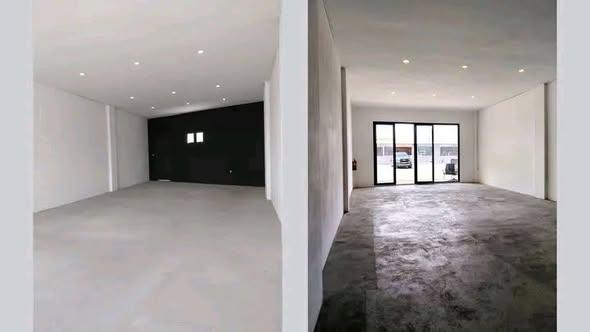 Local commercial 77 m² à louer — Ankadimbahoaka - photo 1