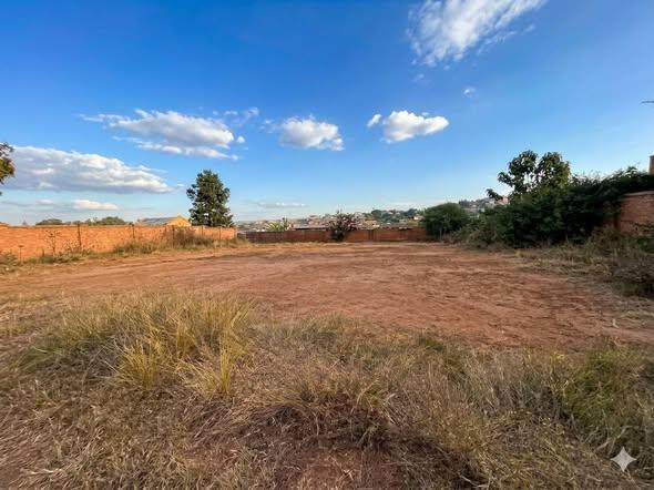 Terrain 750 m² à vendre — Ivato - photo 3