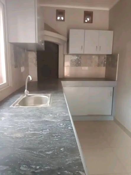 Maison 2 ch. à louer — Ambohidratrimo - photo 1