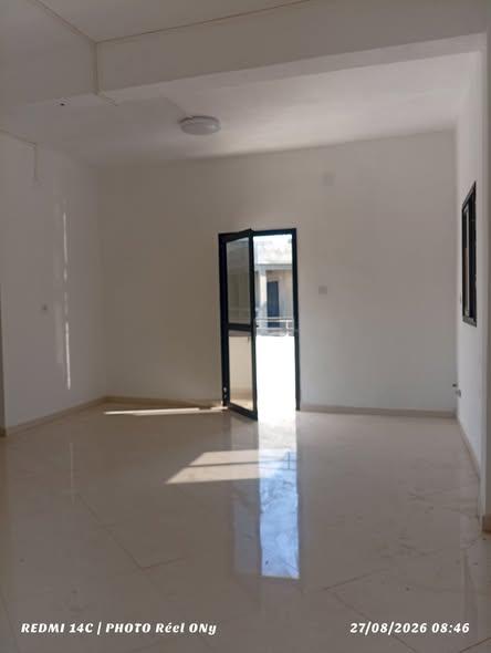 Appartement 2 ch. à louer — Ambatomaro - photo 2