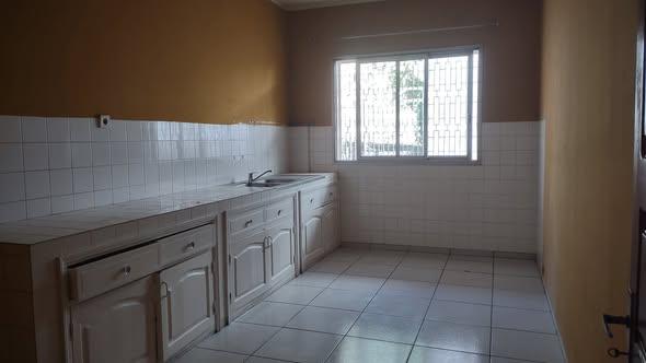 Appartement 2 ch. à louer — Antsahabe - photo 5