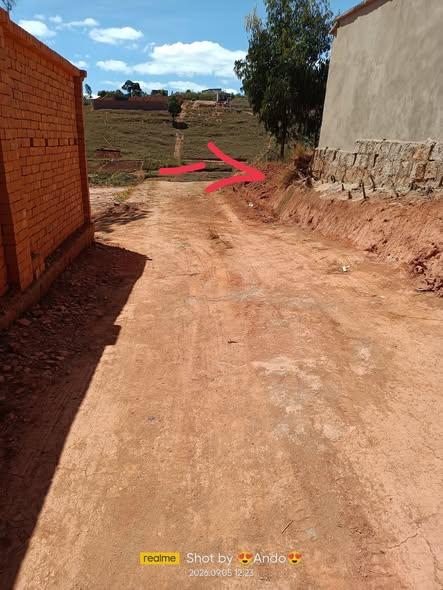 Terrain 400 m² à vendre — Ambohimangakely - photo 4
