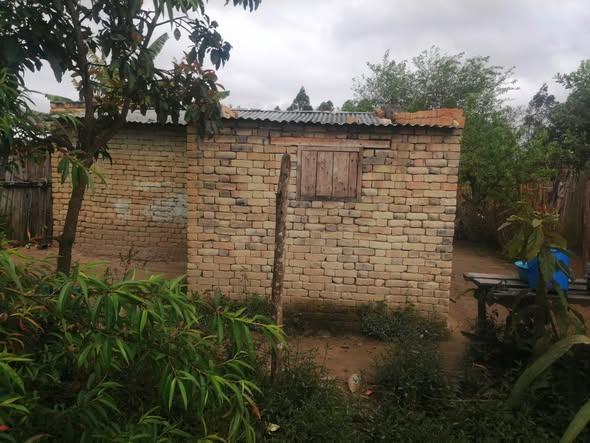 Maison 2 ch. à vendre — Moramanga - photo 1
