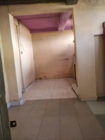 Trano Ahofa 1 ch. à louer — Ambodivoanjo — 200 000 Ar | Fonenako