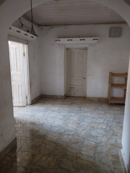 Trano Ahofa 1 ch. à louer — Anjanahary - photo 2