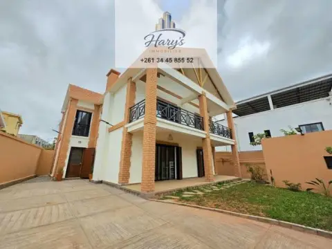 Appartement 1 ch. à louer — Amboditsiry — 5 500 000 Ar | Fonenako