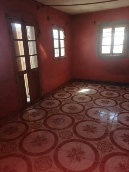 Maison 1 ch. à louer — Amboditsiry - photo 2