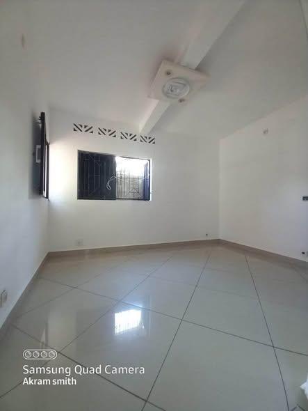 Maison 1 ch. à louer — Ambany - photo 3