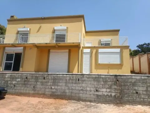 Maison 4 ch. 200 m² à vendre… — 450 000 000 Ar | Fonenako
