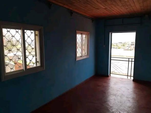 Trano Ahofa 2 ch. à louer — Itaosy - photo 4