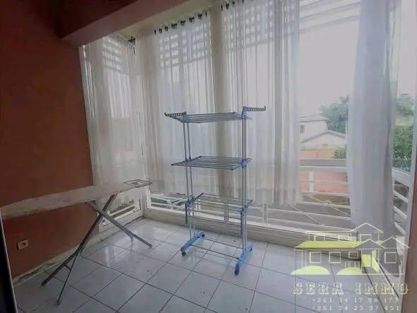 Appartement 1 ch. à louer — Ivandry - photo 2