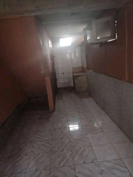 Maison 2 ch. à louer — Ambodivona - photo 2