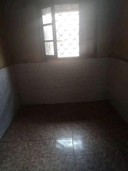 Maison 2 ch. à louer — Ambodivona - photo 4