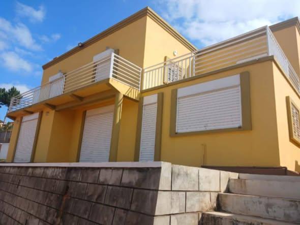 Maison 4 ch. à vendre — Ambohidratrimo - photo 2