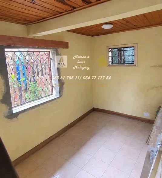 Trano Ahofa 2 ch. à louer — Ankazomanga - photo 1