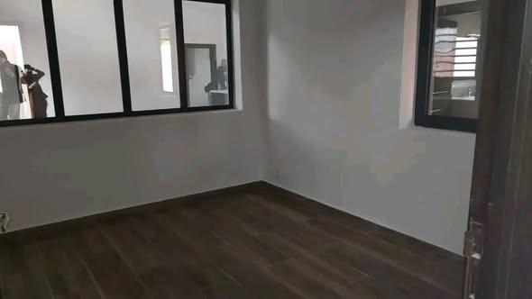Maison 4 ch. à louer — Ilafy - photo 5