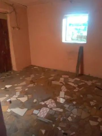 Trano Ahofa 2 ch. à louer — Ambatobe — 170 000 Ar | Fonenako