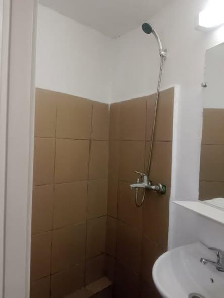 Appartement à louer — Mahamasina - photo 3