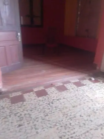 Trano Ahofa à louer — Ambanidia — 700 000 Ar | Fonenako