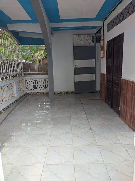 Maison 3 ch. à louer — Mahajanga - photo 2