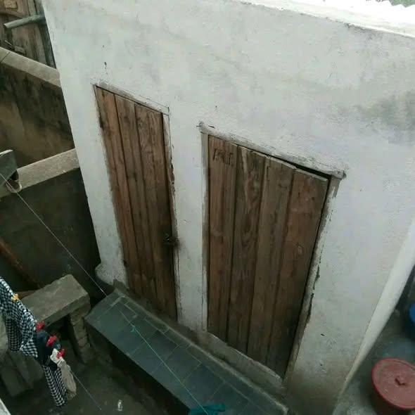 Trano Ahofa 1 ch. à louer — Bemasoandro - photo 4