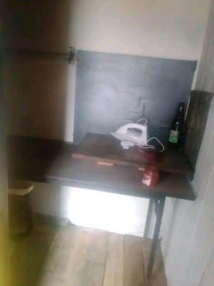 Trano Ahofa 1 ch. à louer — Ambanidia - photo 1