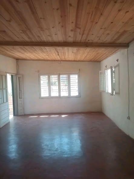 Maison 3 ch. à louer — Itaosy - photo 1