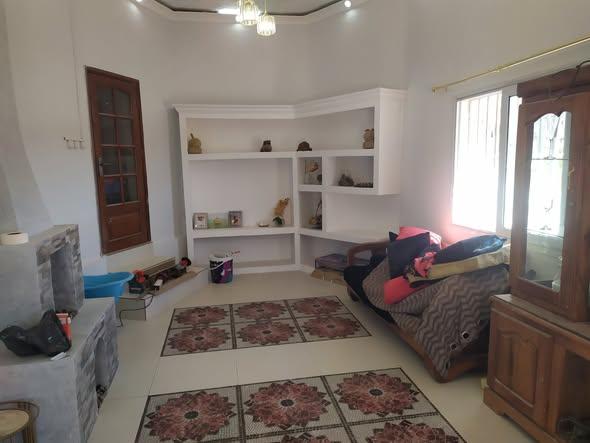 Maison 4 ch. à louer — Iavoloha - photo 3