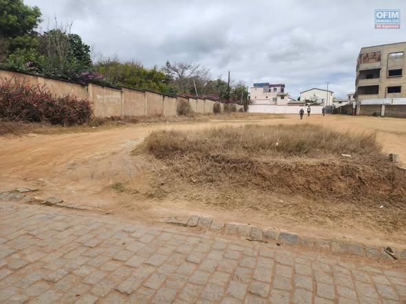Terrain 600 m² à vendre — Andoharanofotsy - photo 1