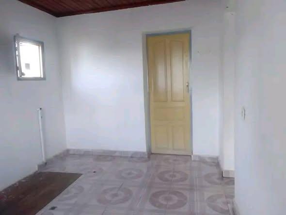 Trano Ahofa 2 ch. à louer — Ambohijatovo - photo 2