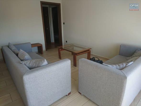Appartement 2 ch. à louer — Ankadimbahoaka - photo 2