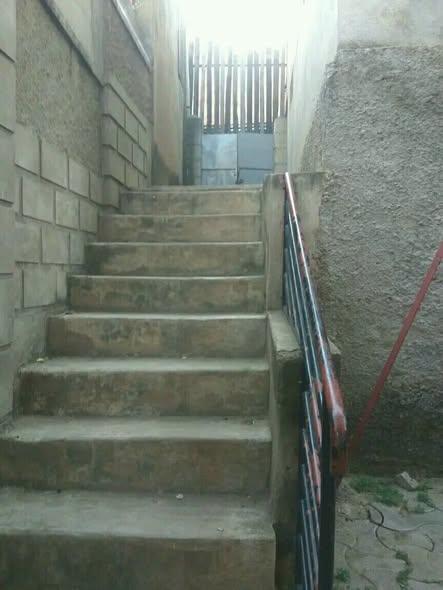 Maison 2 ch. à louer — Tanjombato - photo 1