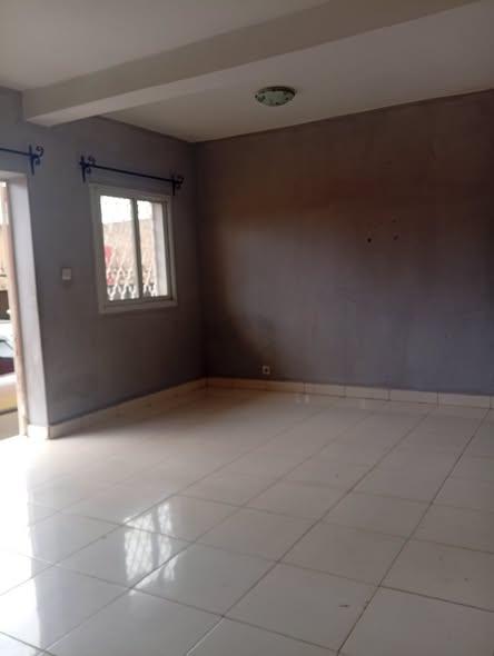 Appartement 2 ch. à louer — Ambohimangakely - photo 5