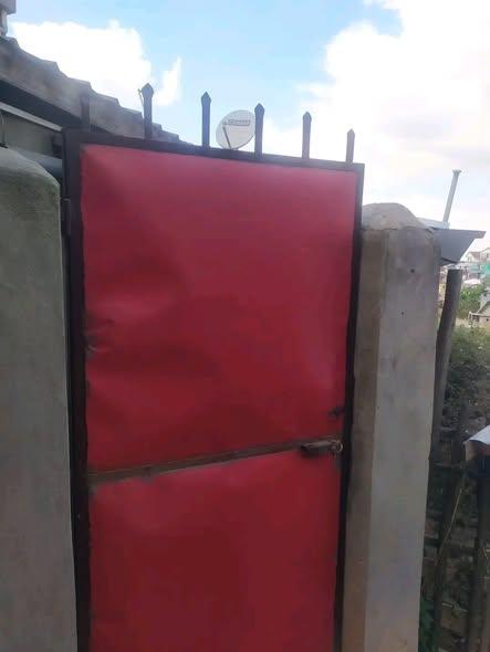 Maison 2 ch. 100 m² à vendre — Ambatolampy - photo 1