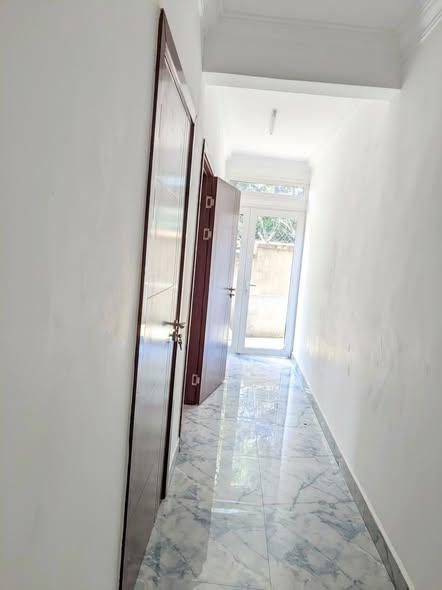 Appartement 3 ch. à louer — Ambatoroka - photo 5