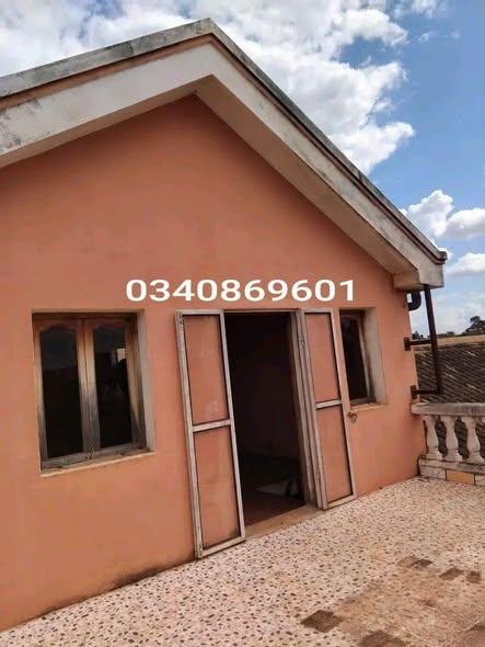 Maison 6 ch. à vendre — Anosiala - photo 2