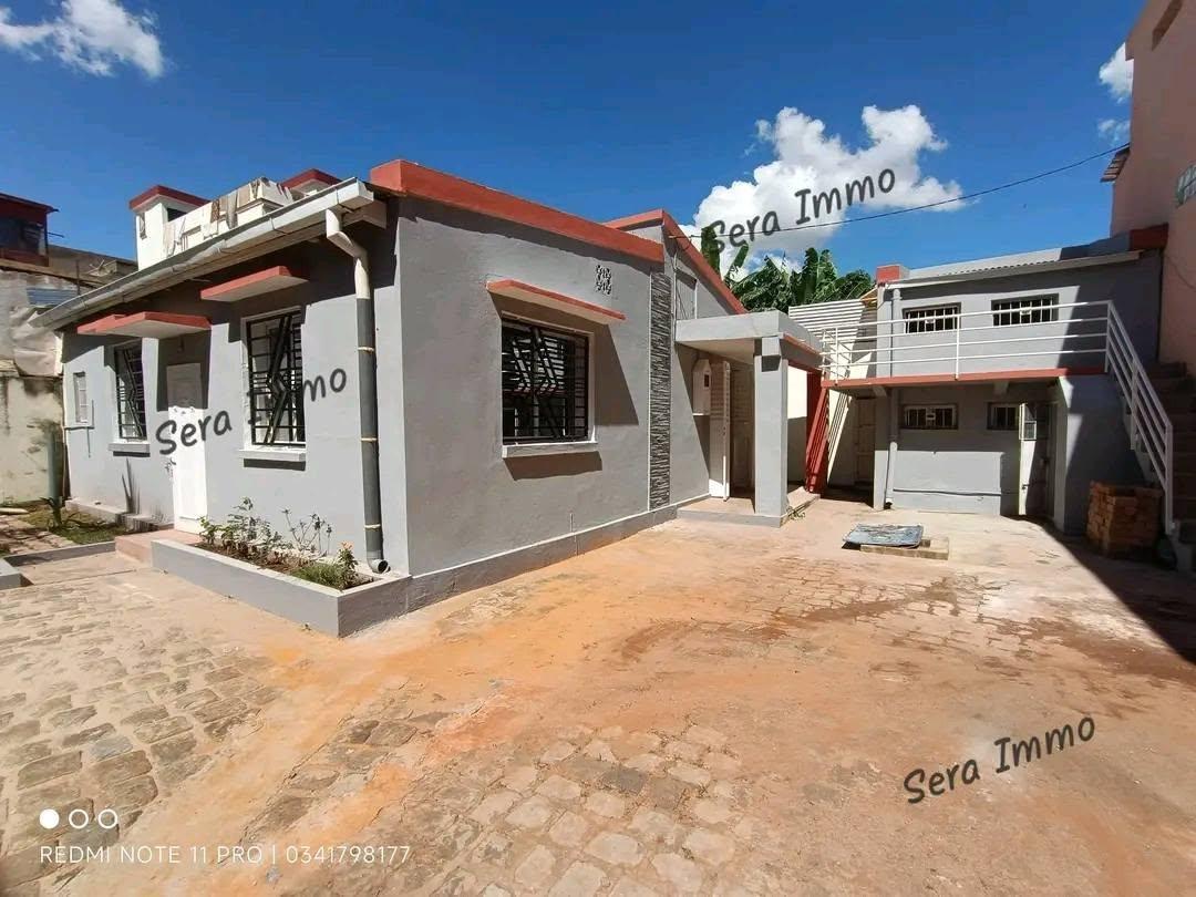 Maison basse F3 à louer — Ivandry, Antananarivo - photo 1