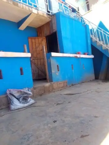 Maison 2 ch. à louer — Andohanimandroseza — 240 000 Ar | Fonenako