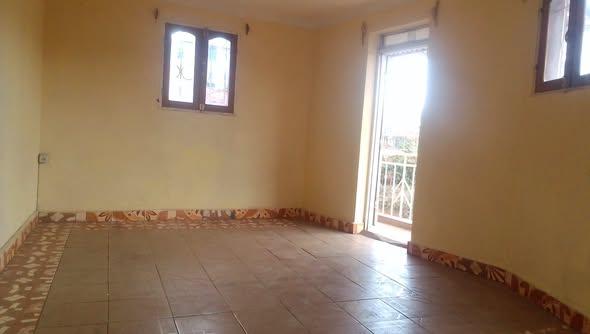 Trano Ahofa à louer — Itaosy - photo 1