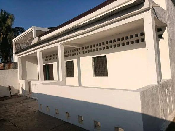 Trano Ahofa à louer — Mahajanga - photo 1