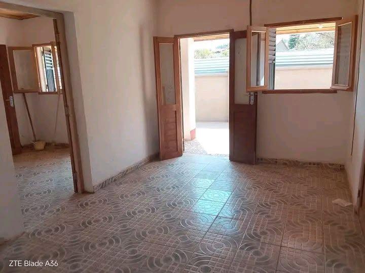 Villa basse indépendante 4 pièces — Ambohimangakely, Antananarivo - photo 4