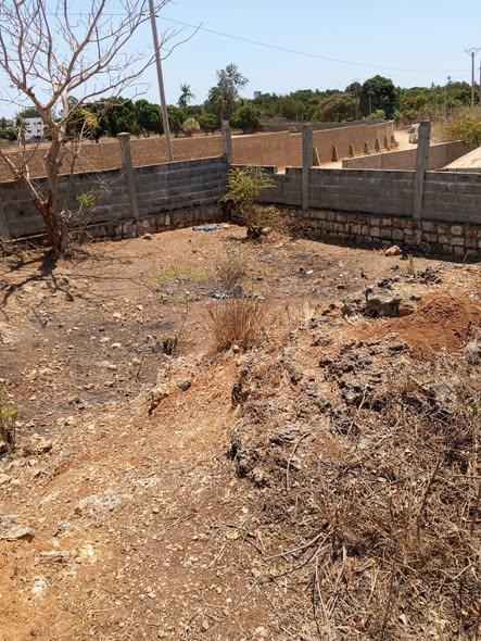 Terrain 1 300 m² à vendre — Mahajanga - photo 4