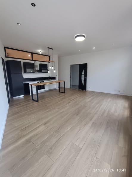 Appartement 1 ch. à louer — Ambatobe - photo 2