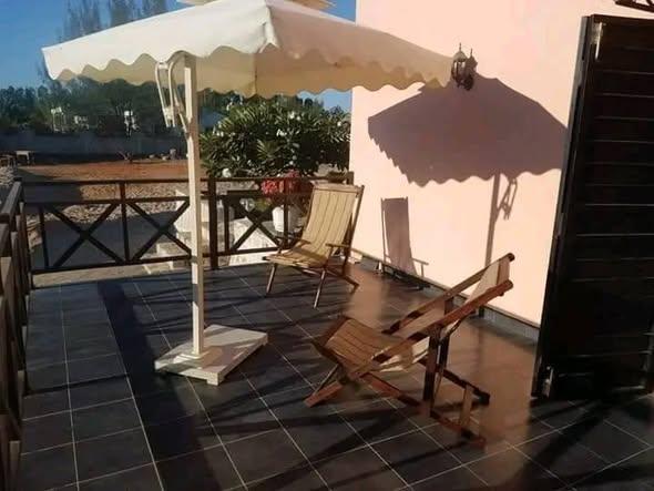 Maison 4 ch. à louer — Mahajanga - photo 1