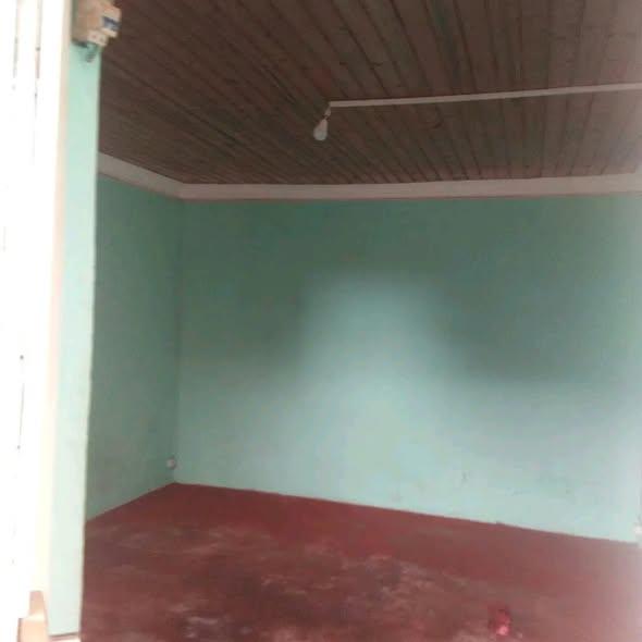 Trano Ahofa 1 ch. à louer — Bemasoandro - photo 2