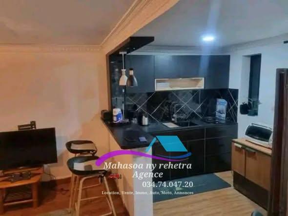 Appartement à louer — Alarobia - photo 2
