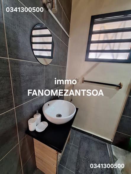 Appartement à louer — 67ha - photo 5