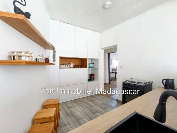 Maison 2 ch. à vendre — Talatamaty - photo 3